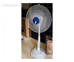 DC/Solar Padestal Fans with great efficiency