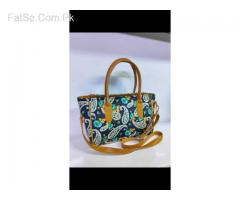 Handbags on wholesale & Retail