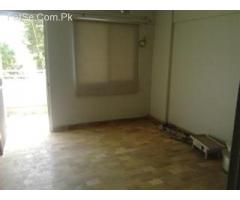 5rooms 1st floor corner west open lease 1300square fit ultra modern